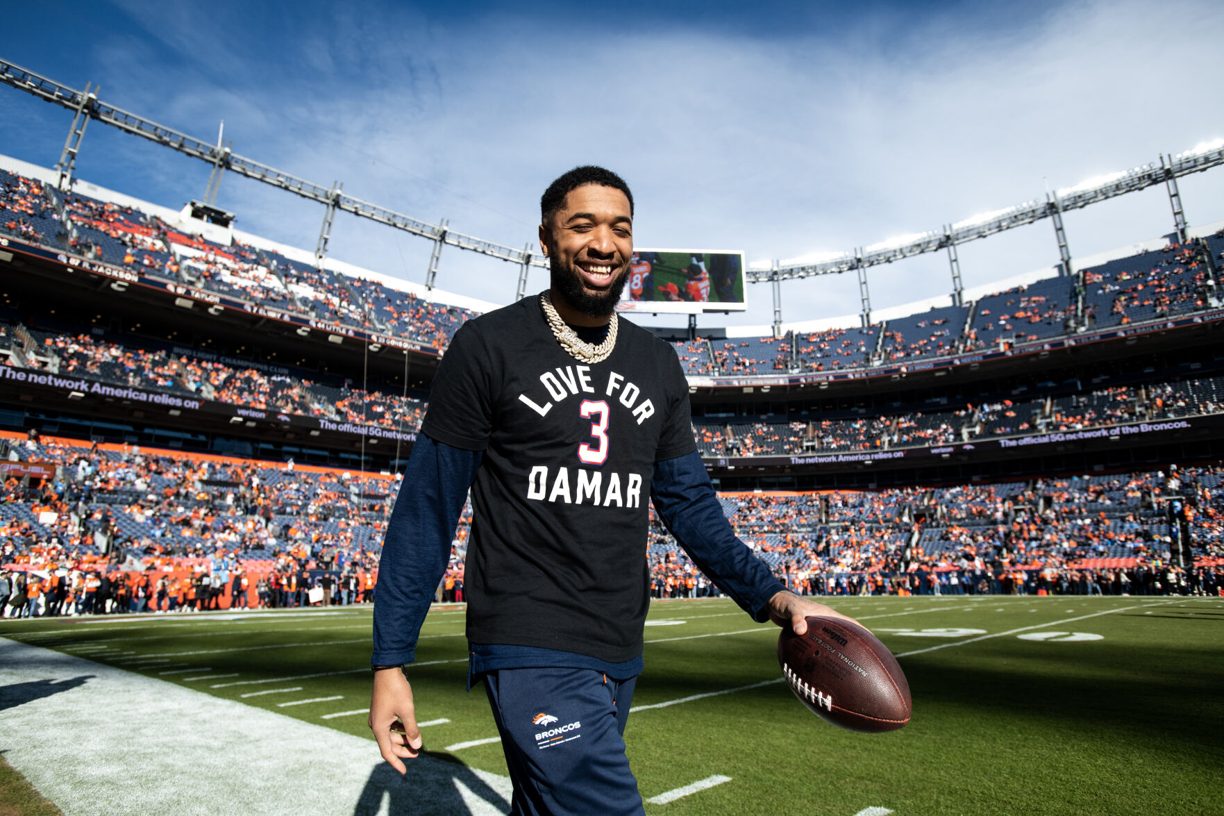 010923-sports-broncos 14.JPG
